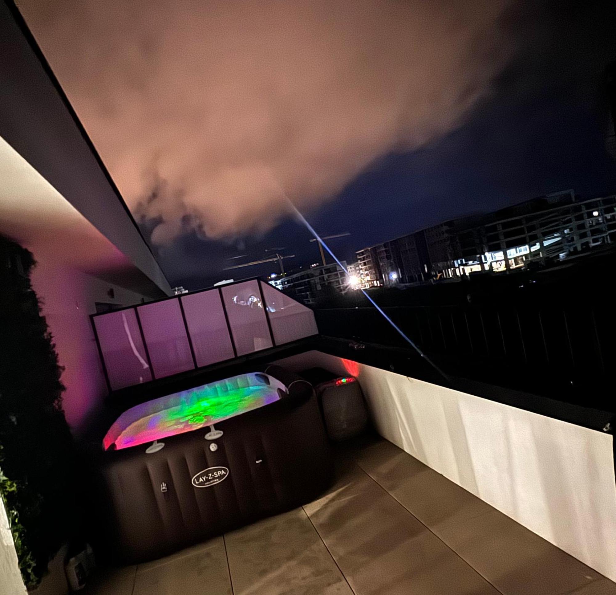 Luxury Apartment Sinuhe Braşov Exterior foto